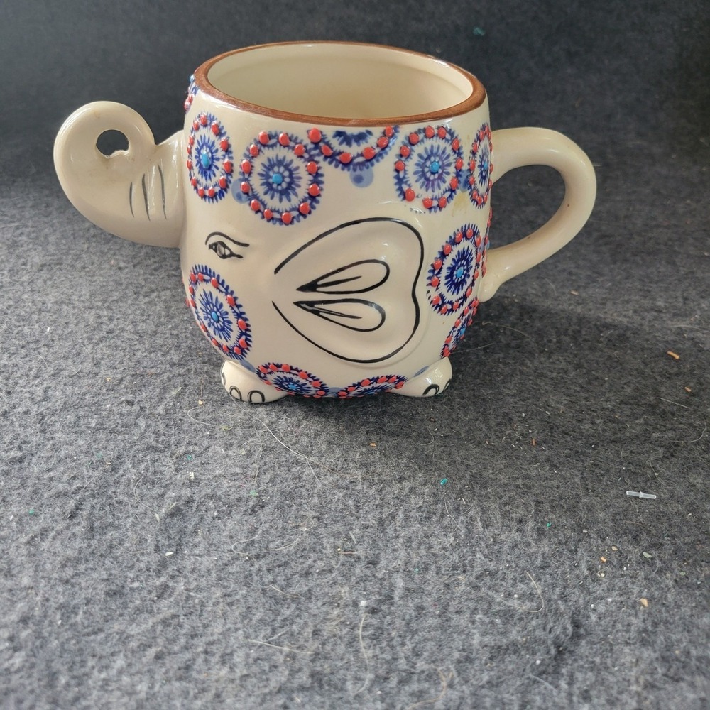 Royal Ceramic Elephant Cup Mug 3D‎ Textured Raised Dots (B4)